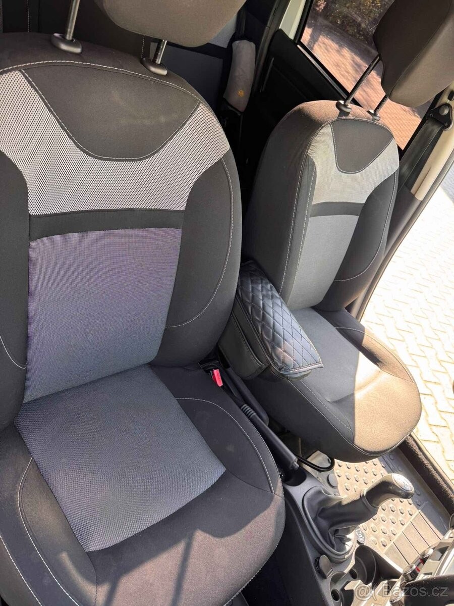 dacia-duster-1-6-palivo-ba-lpg - 9