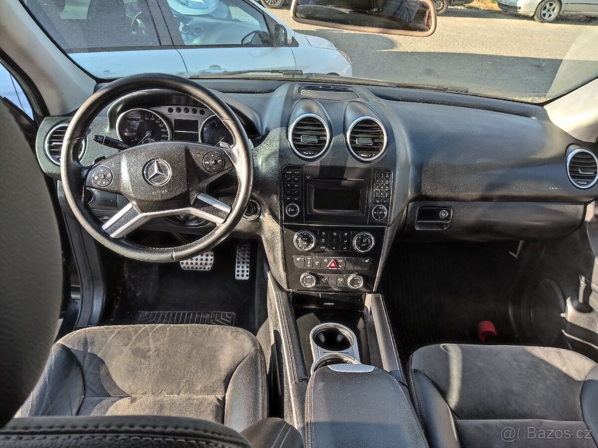 mercedes-benz-tridy-m-3-0-ml - 4