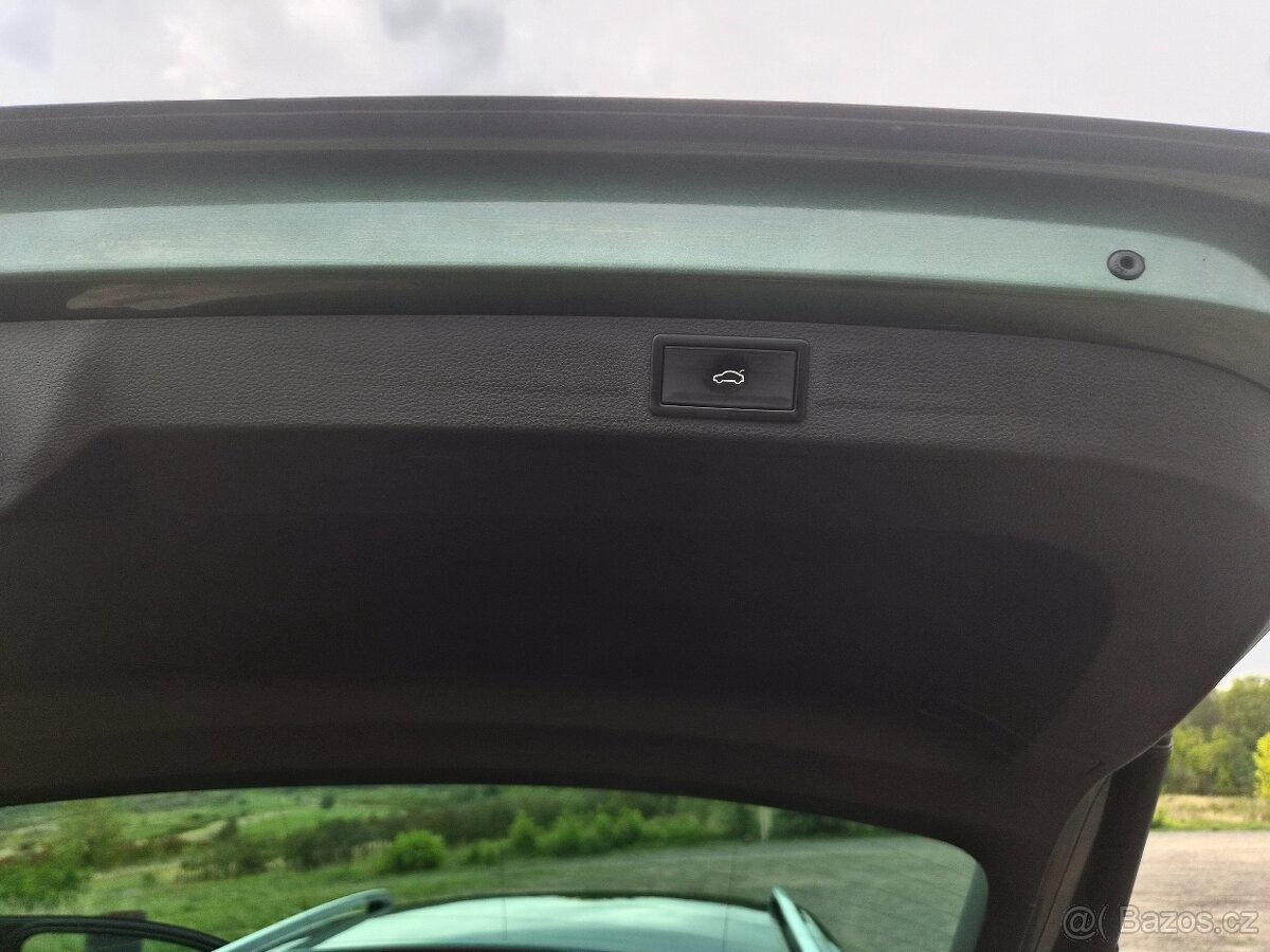 skoda-karoq-2-0-style-exclusive-4x4-automat - 8