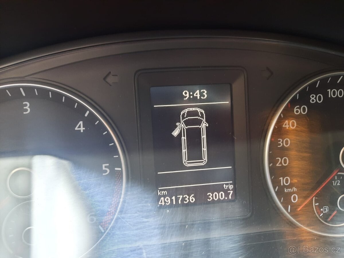 volkswagen-transporter-t5-rok-vyroby-2012 - 3