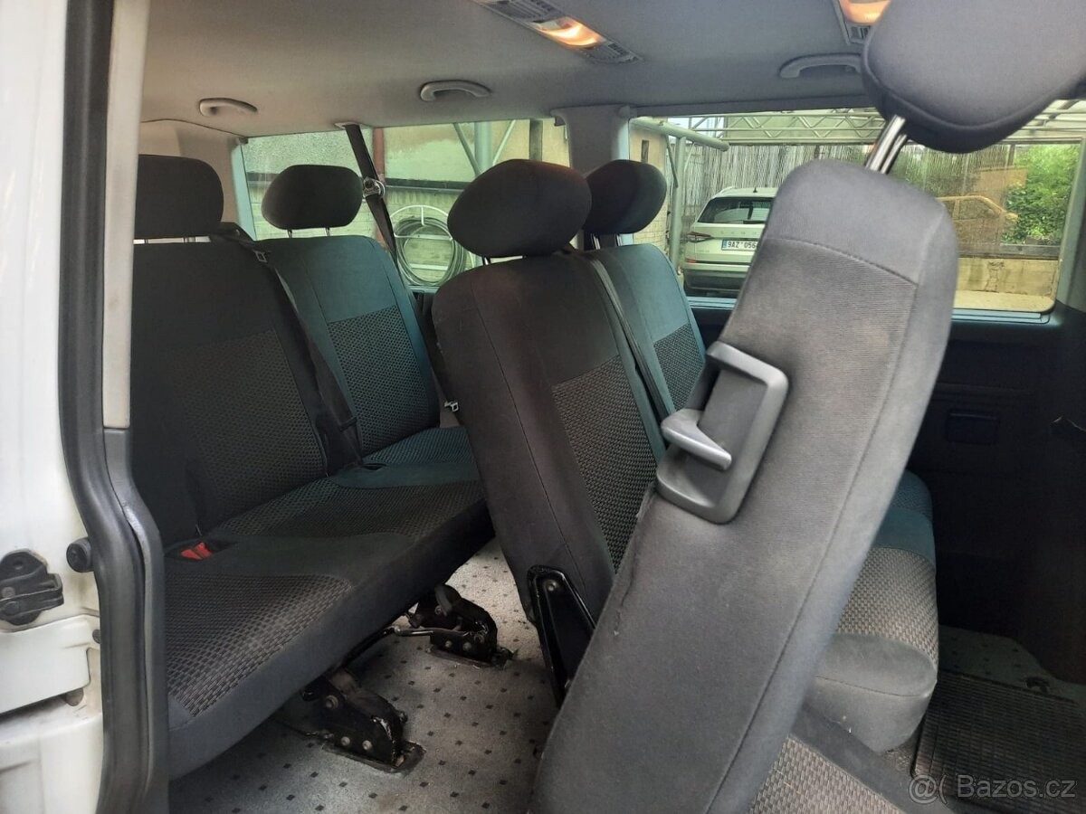 volkswagen-transporter-t5-rok-vyroby-2012 - 5