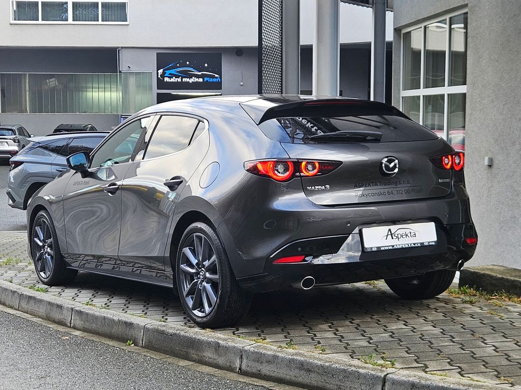 mazda-3-2-5l-e-skyactiv-g-1-majitel - 2