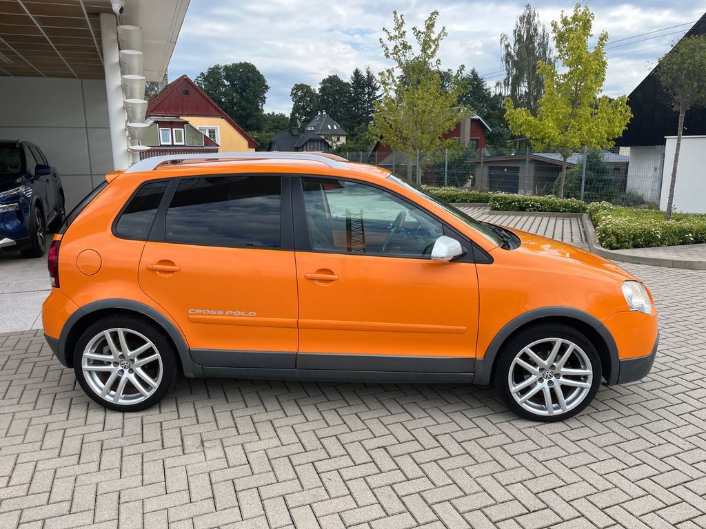 volkswagen-polo-1-9-tdi-74kw-cross - 6