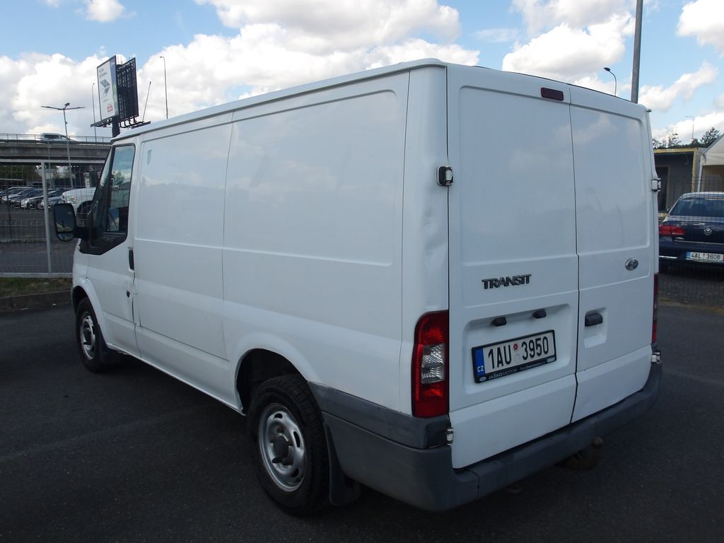 ford-transit-2-2tdci-cr-nova-stk - 4