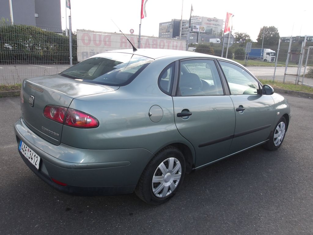 seat-cordoba-1-2i-cr-2-majitel - 2