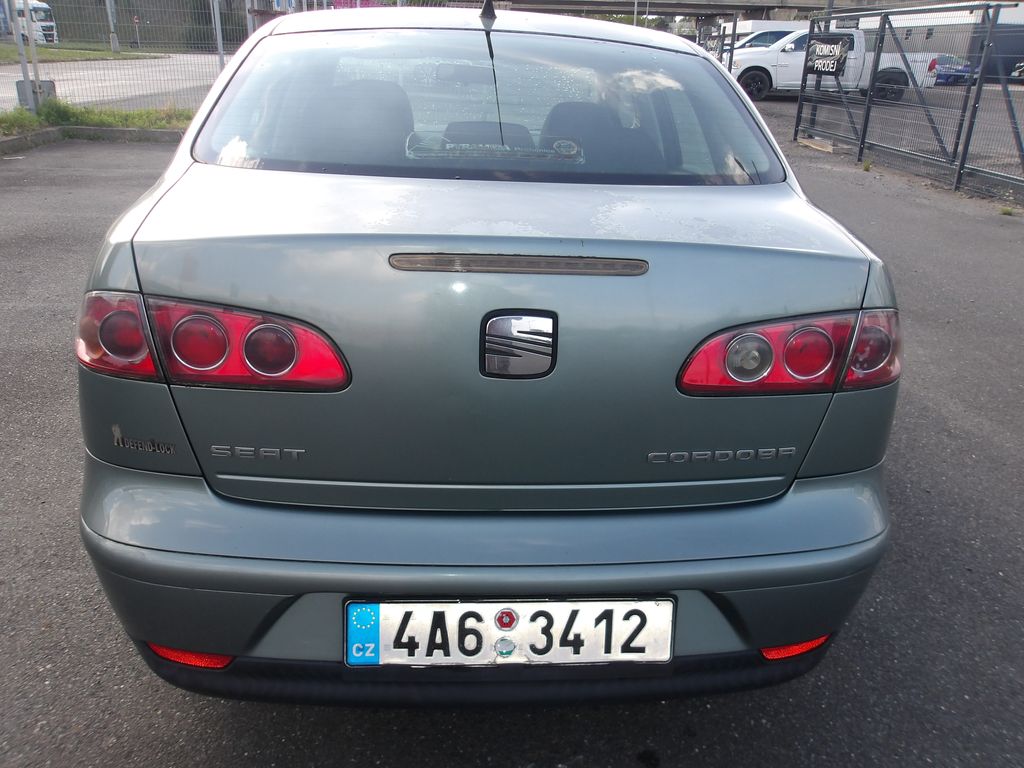 seat-cordoba-1-2i-cr-2-majitel - 3