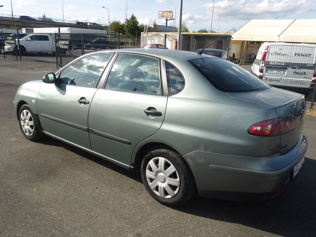 seat-cordoba-1-2i-cr-2-majitel - 8