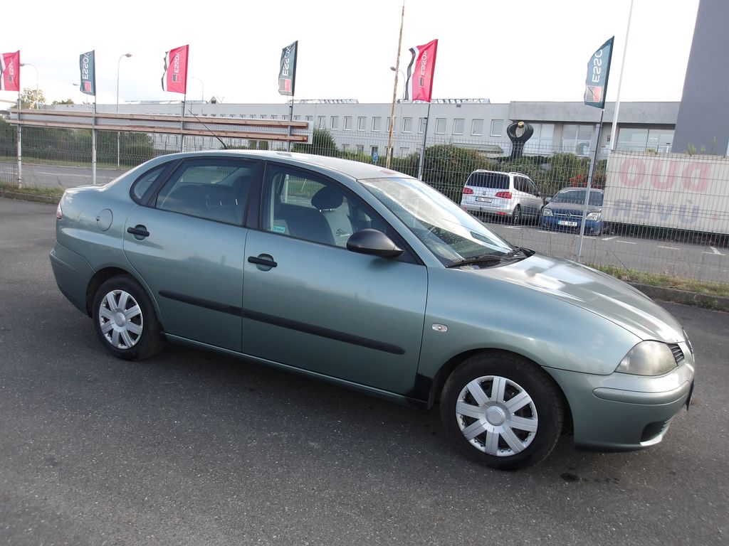 seat-cordoba-1-2i-cr-2-majitel - 9