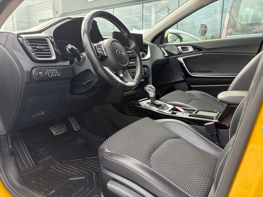 kia-xceed-1-6-crdi-100kw-mhev-7dct - 4