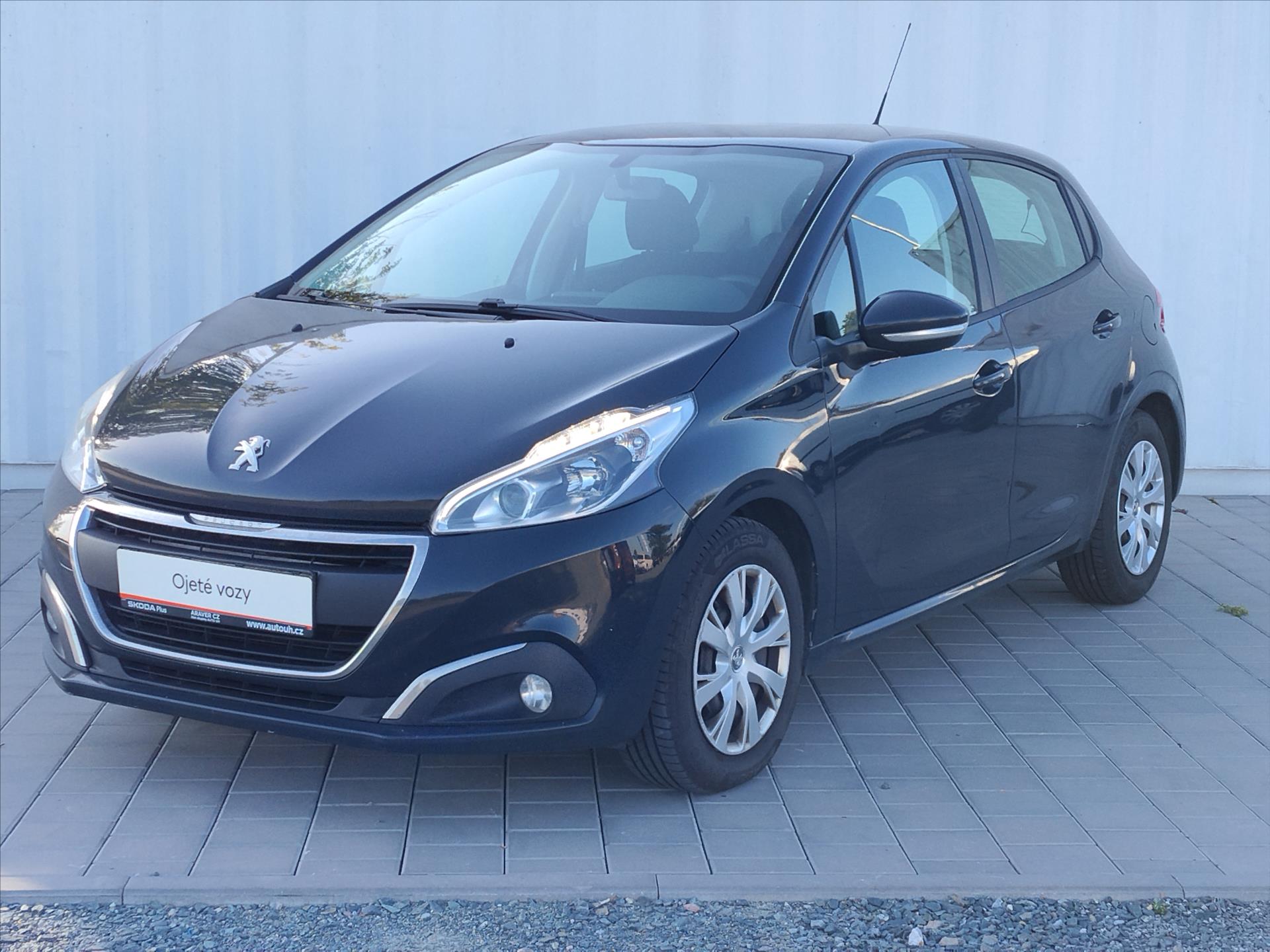 Peugeot 208 1,6   1.6 HDI  55kW Klimatizace