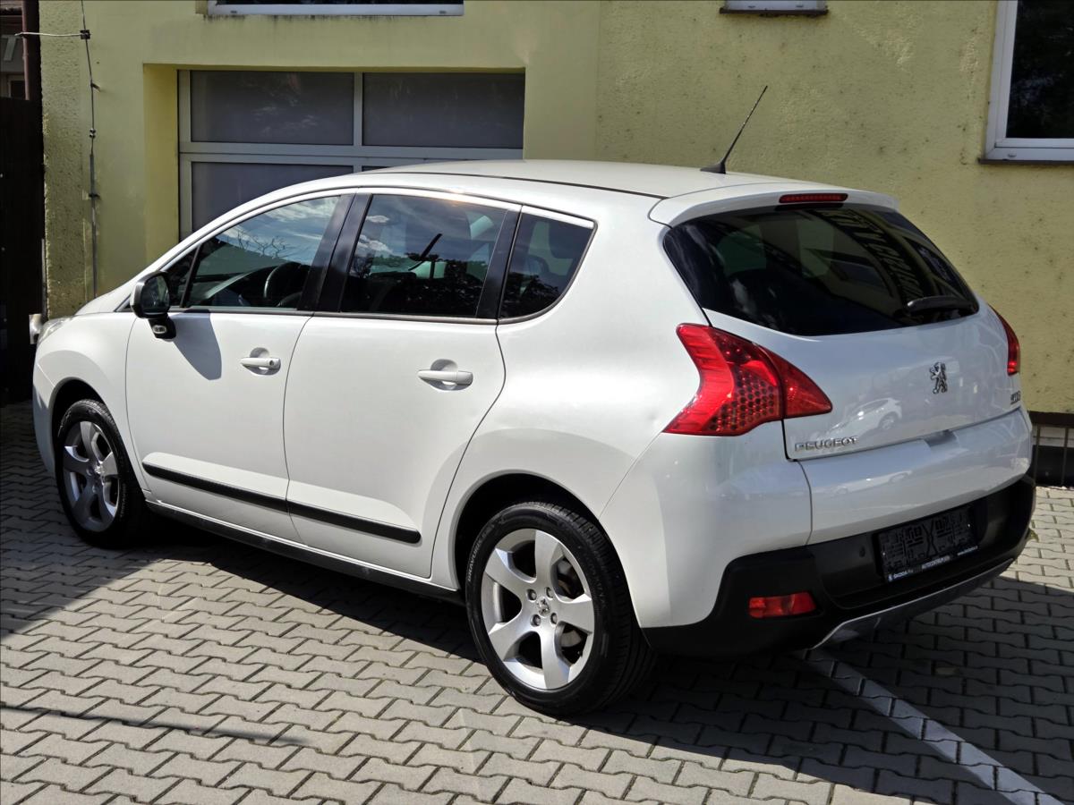 peugeot-3008-2-0-hdi-120kw-a-t-serv-knizka - 7