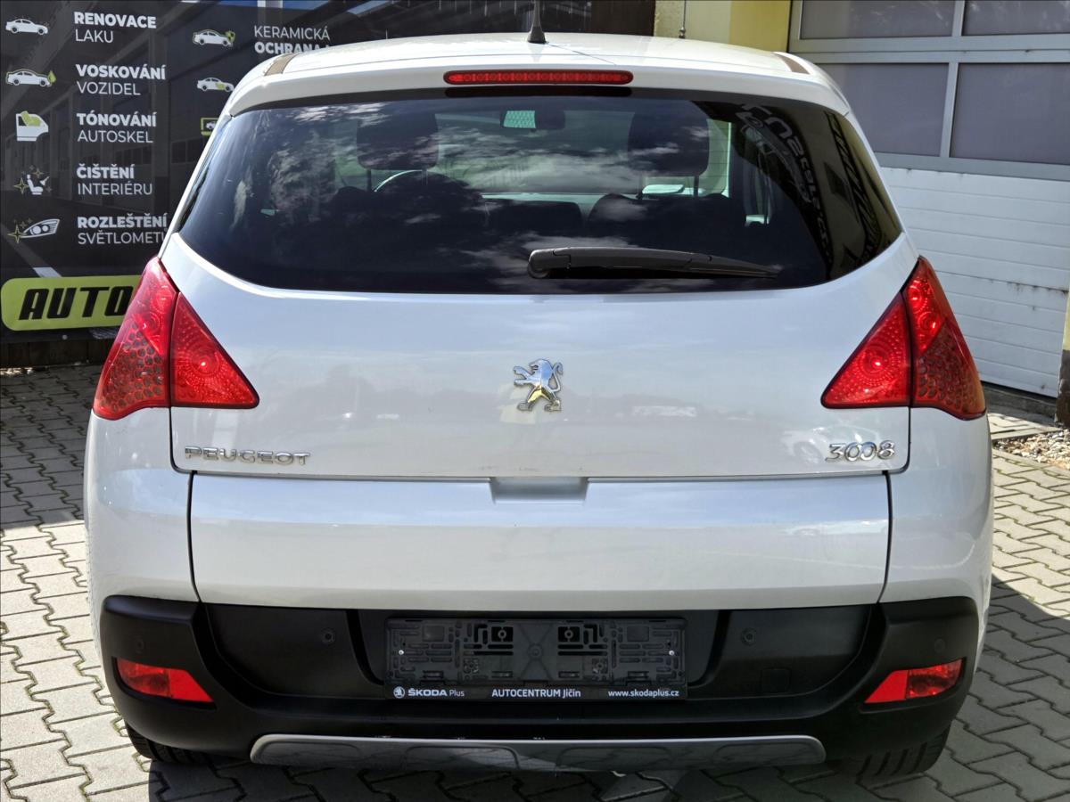 peugeot-3008-2-0-hdi-120kw-a-t-serv-knizka - 8