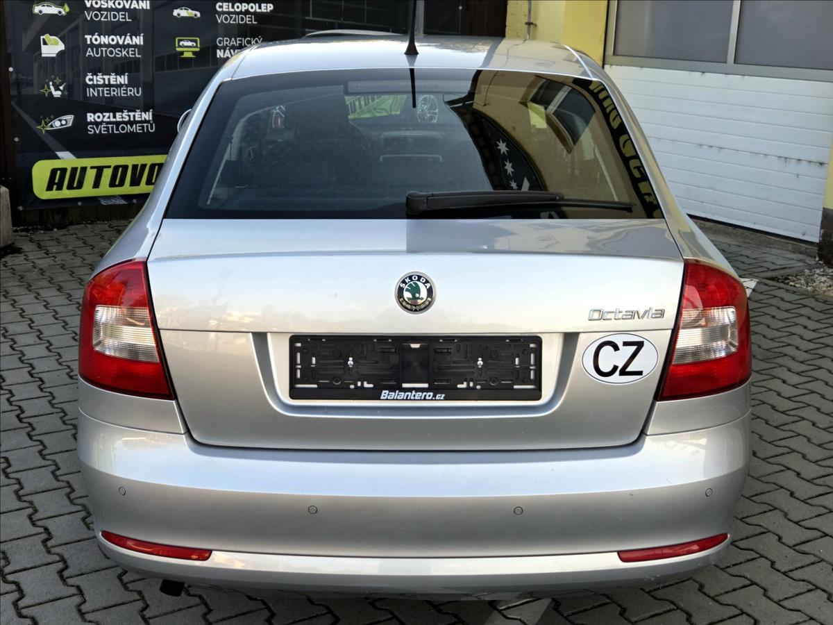skoda-octavia-1-2-tsi-amb-serv-knizka - 8
