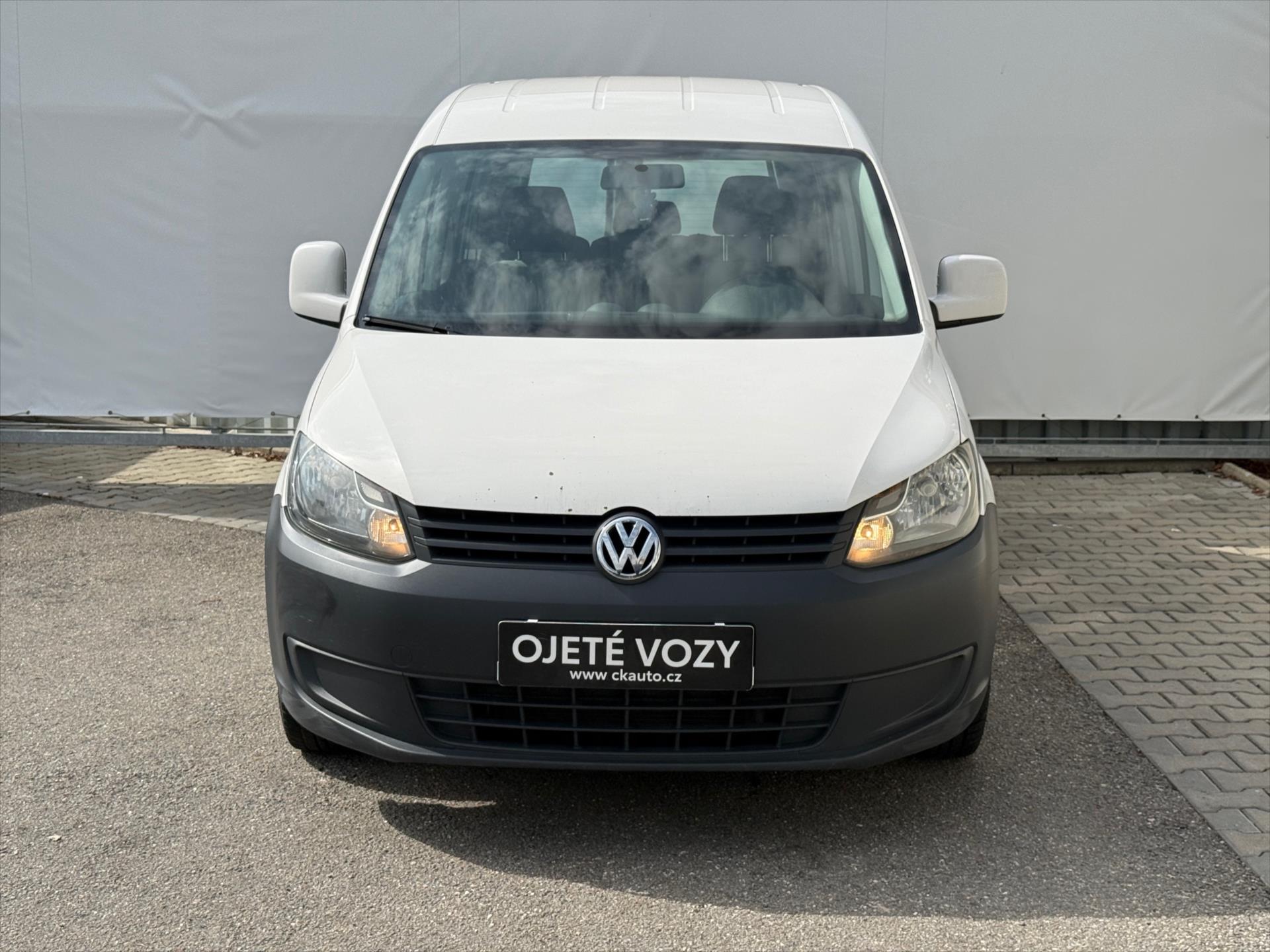volkswagen-caddy-2-0 - 1