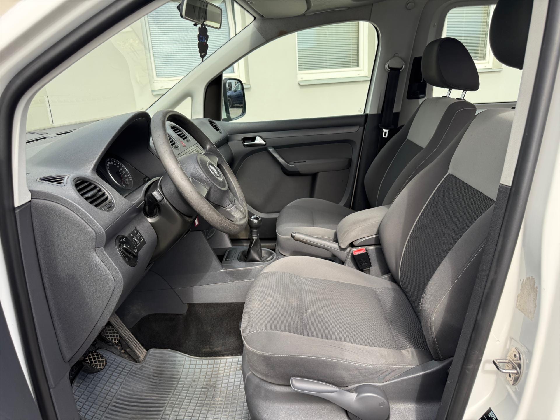 volkswagen-caddy-2-0 - 7