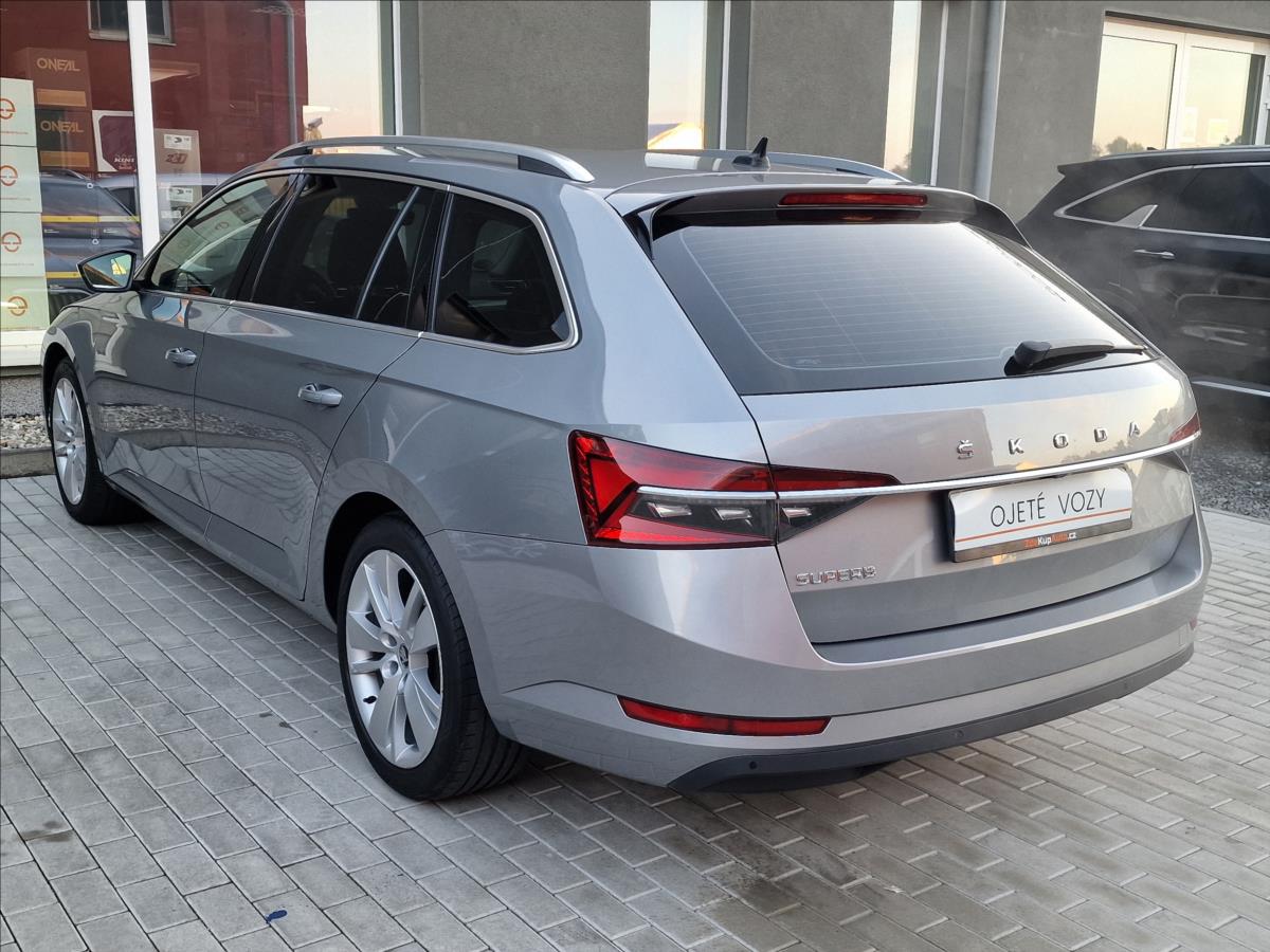 skoda-superb-2-0tdi-110kw-style-combi-1maj - 7