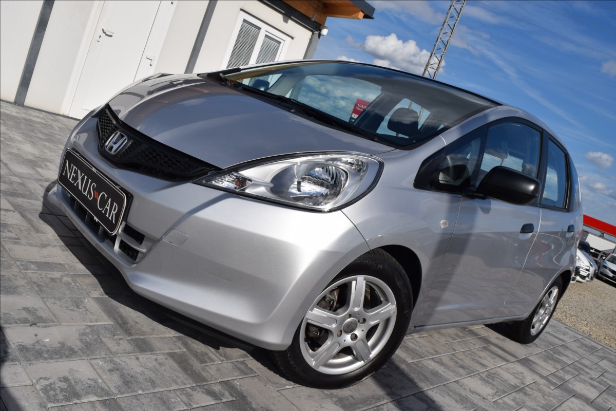 Honda Jazz 1,2 i 66KW ALU KLIMA NÍZKÉ KM