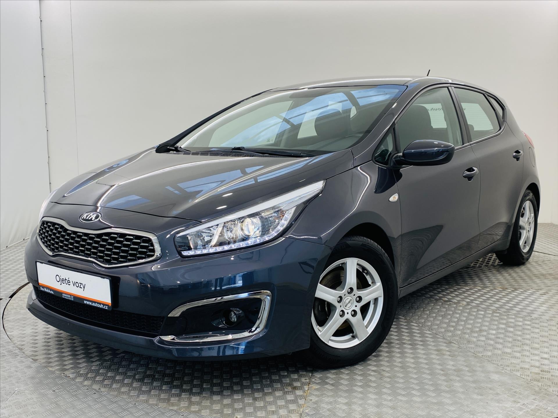 Kia Ceed 1,4 CVVT 73 kW Klima 1. maj.ČR