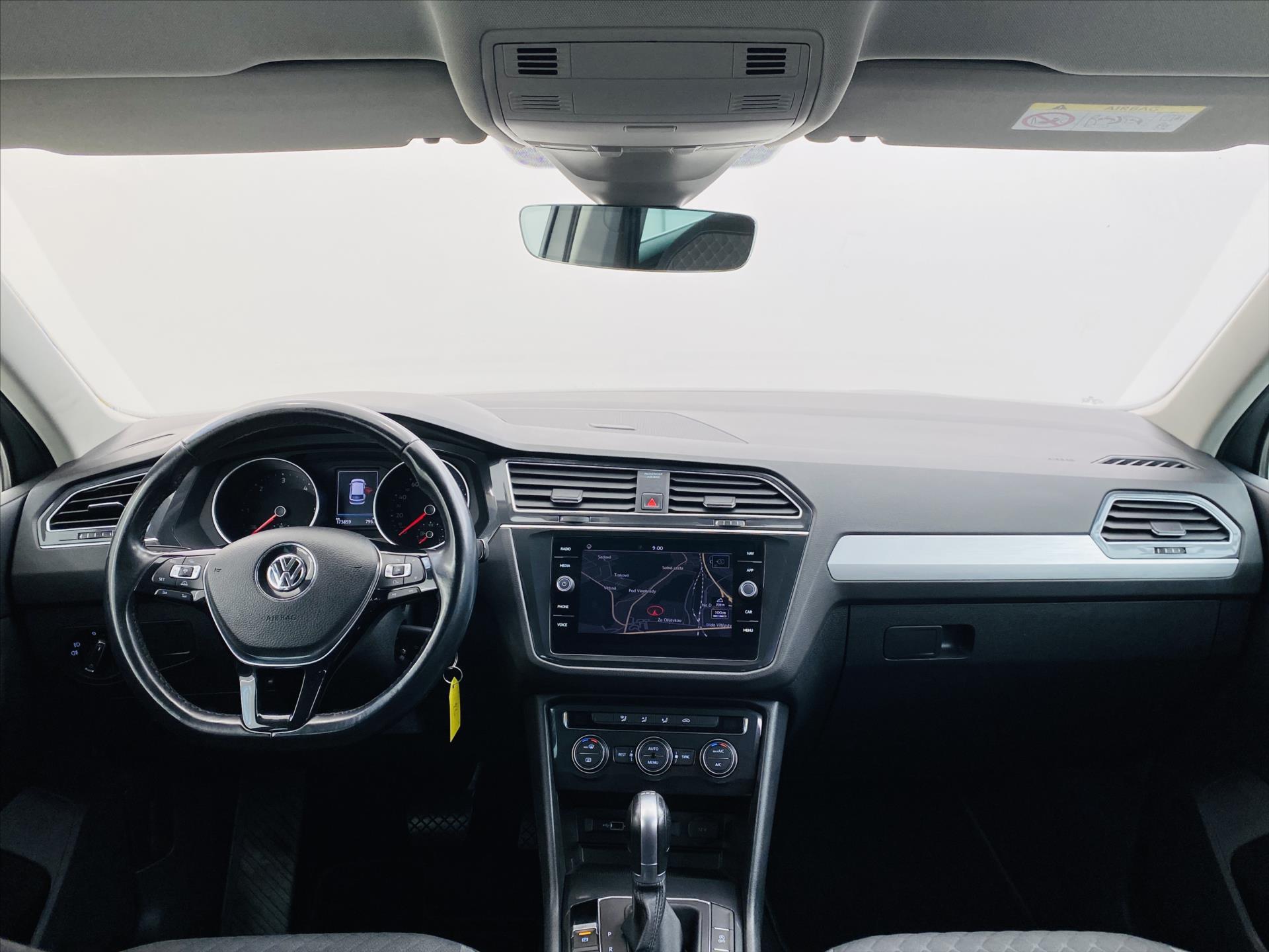 volkswagen-tiguan-2-0-tdi-dsg-110-kw-comfortline - 8