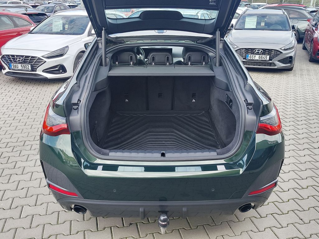bmw-rada-4-420d-xdrive-140kw-m-paket-at - 8