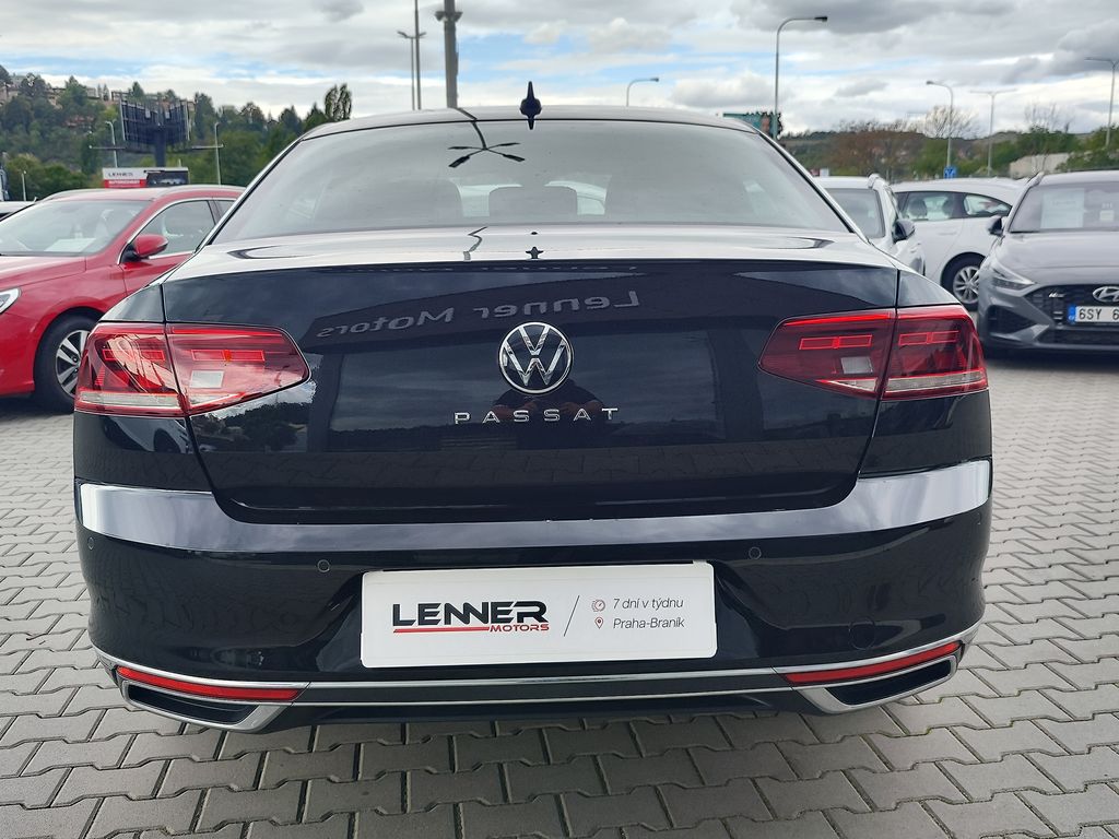 volkswagen-passat-2-0-tdi-110kw-elegance - 5