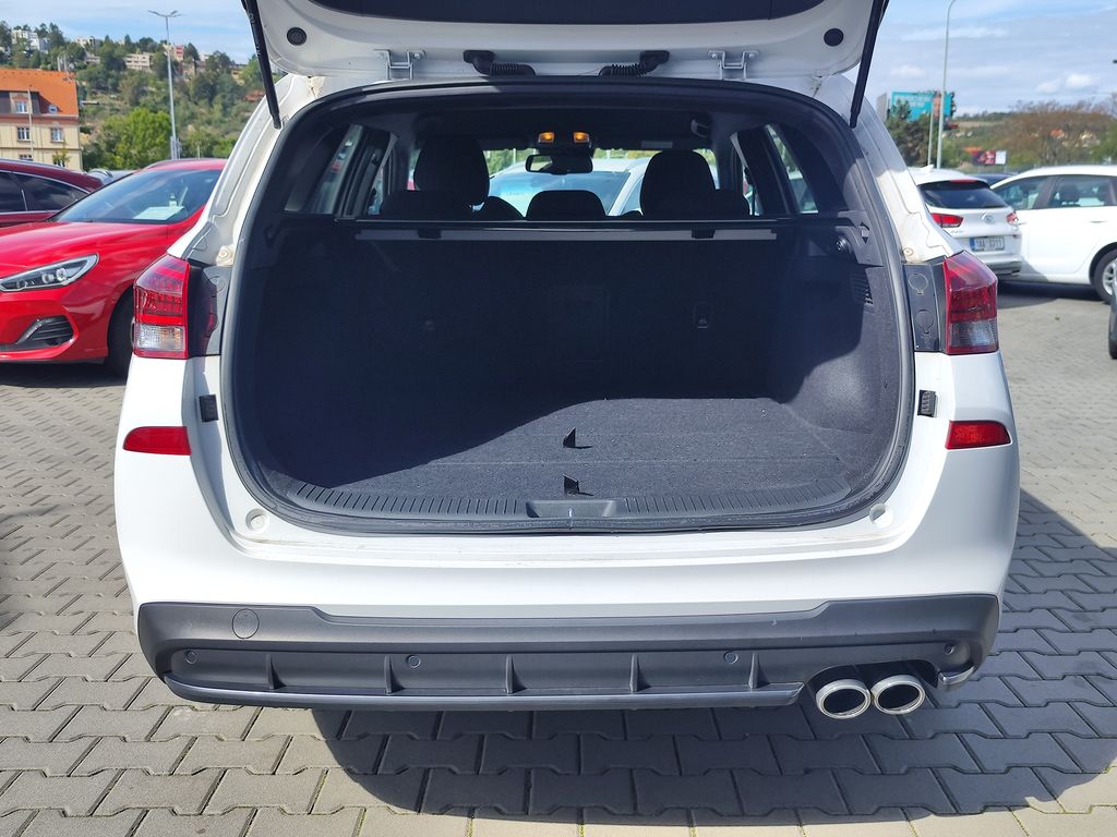 hyundai-i30-1-5-t-gdi-117kw-n-line - 8