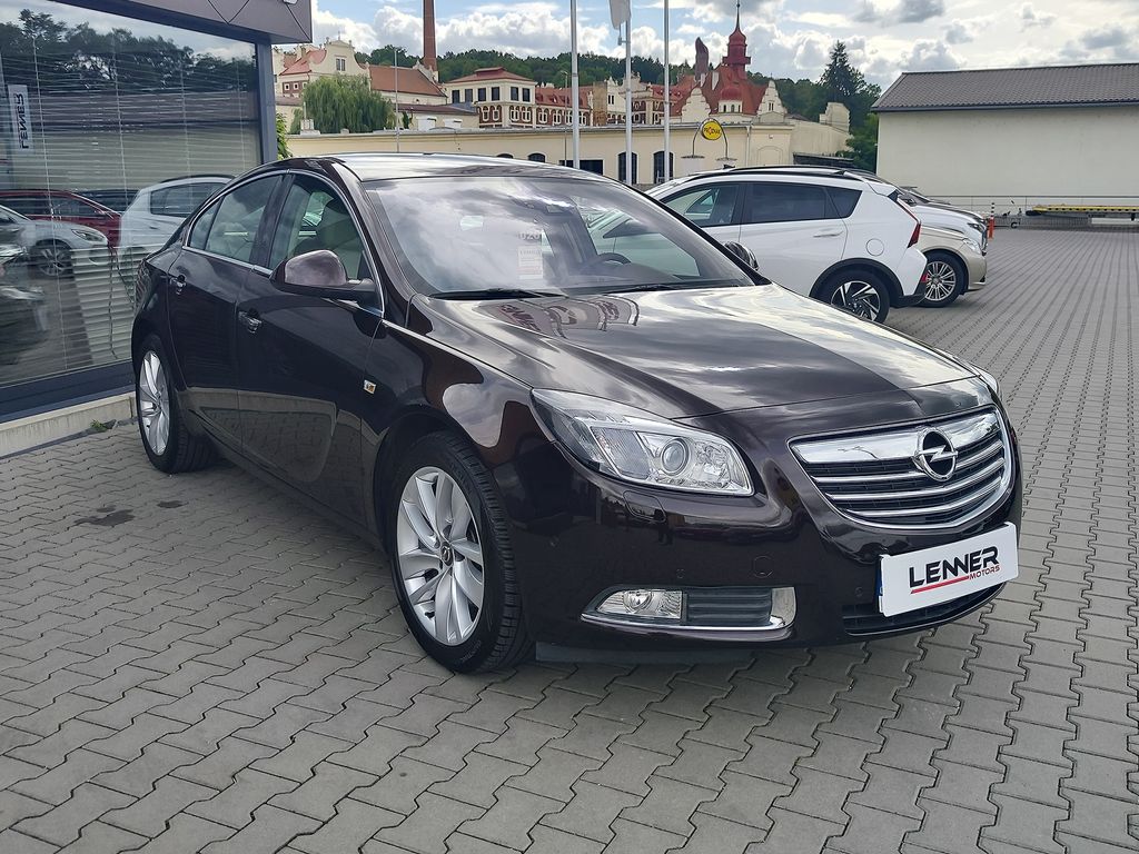opel-insignia-2-0-turbo-184kw-innovation-4x4 - 2