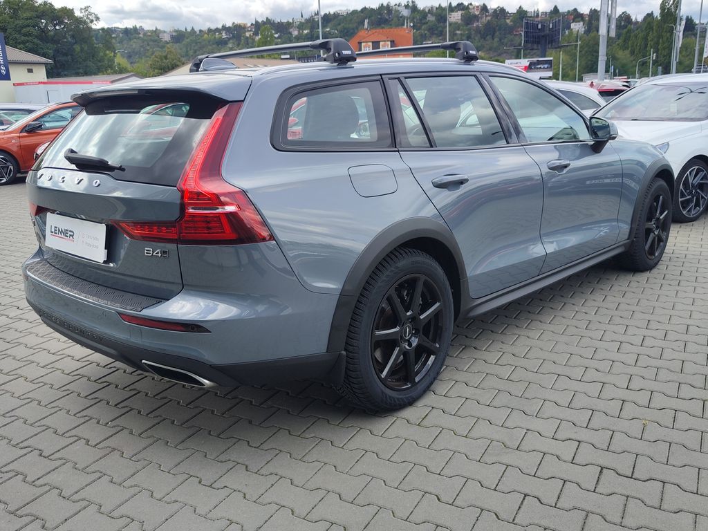 volvo-v60-b4-2-0-145kw-1-majitel-4x4 - 4