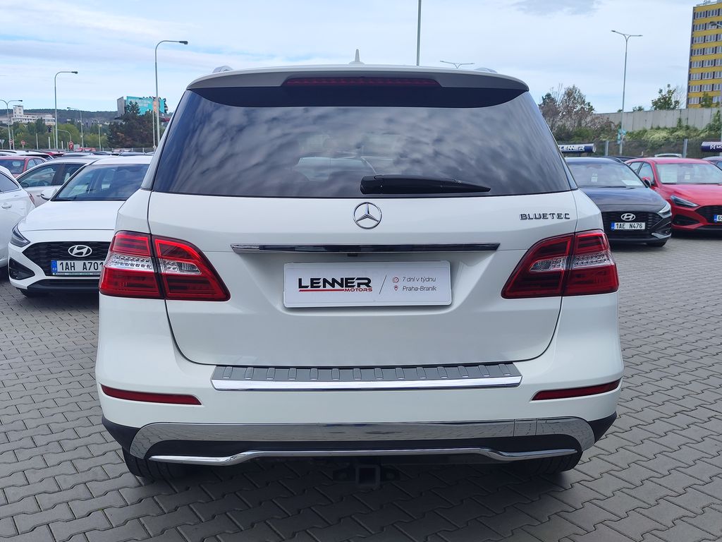 mercedes-benz-tridy-m-250-cdi-150kw-4matic-at - 5