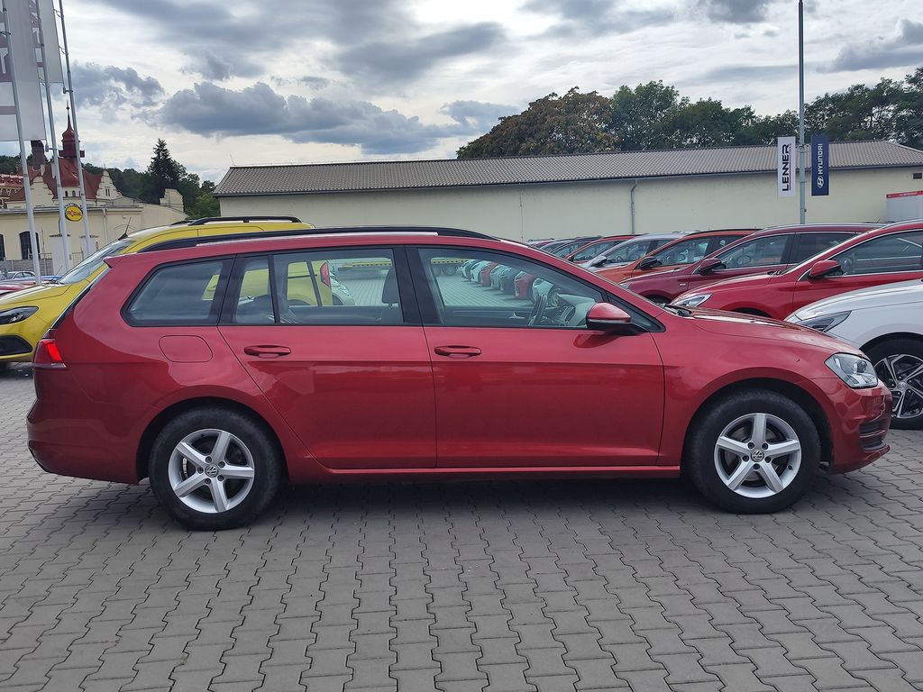 volkswagen-golf-1-2-tsi-63kw-trendline - 3