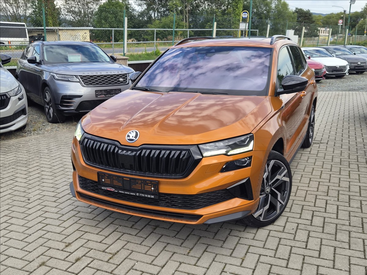 Škoda Karoq 1,5 TSi SPORTLINE *WEBASTO*TAŽNÉ*