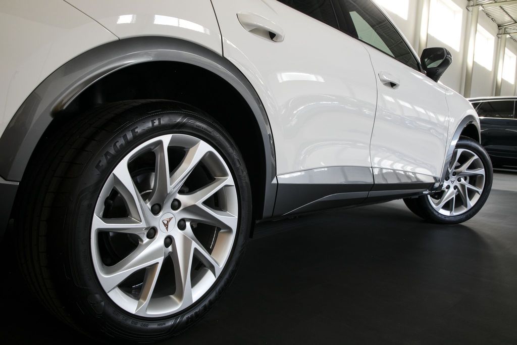 cupra-formentor-1-5tsi-110kw-led-kamera-zaruka - 9