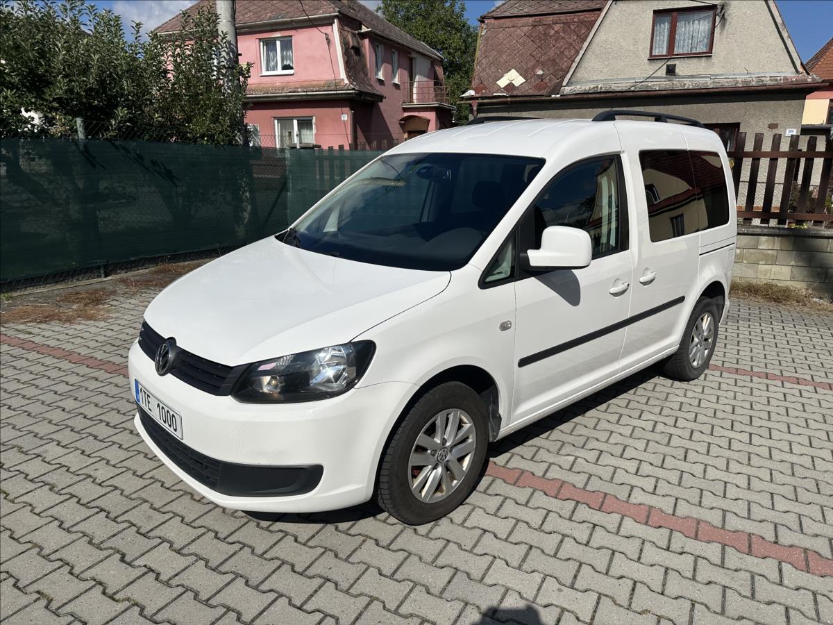 volkswagen-caddy-1-6-tdi-po-velkem-servise - 8