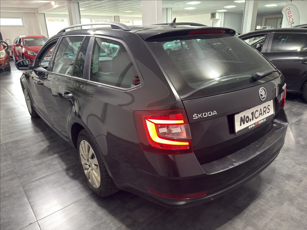 skoda-octavia-2-0-tdi-110kw-full-led-kamera - 3