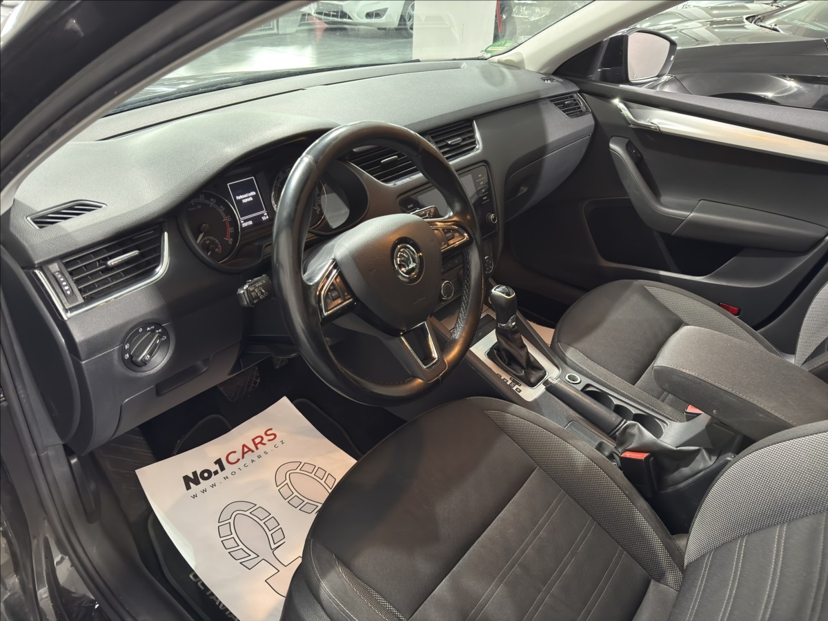 skoda-octavia-2-0-tdi-110kw-full-led-kamera - 6