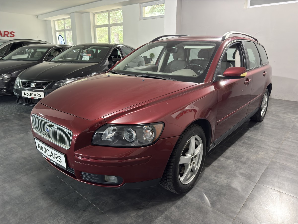 volvo-v50-2-0-d-100kw-krasny-stav-tz - 2