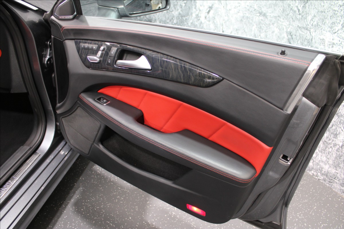 mercedes-benz-cls-3-0-350-cdi-sb-4matic-amg-9g - 9