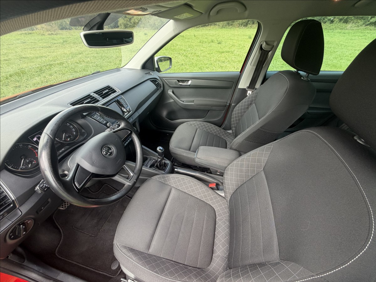 skoda-fabia-1-2-tsi-style-66kw - 5