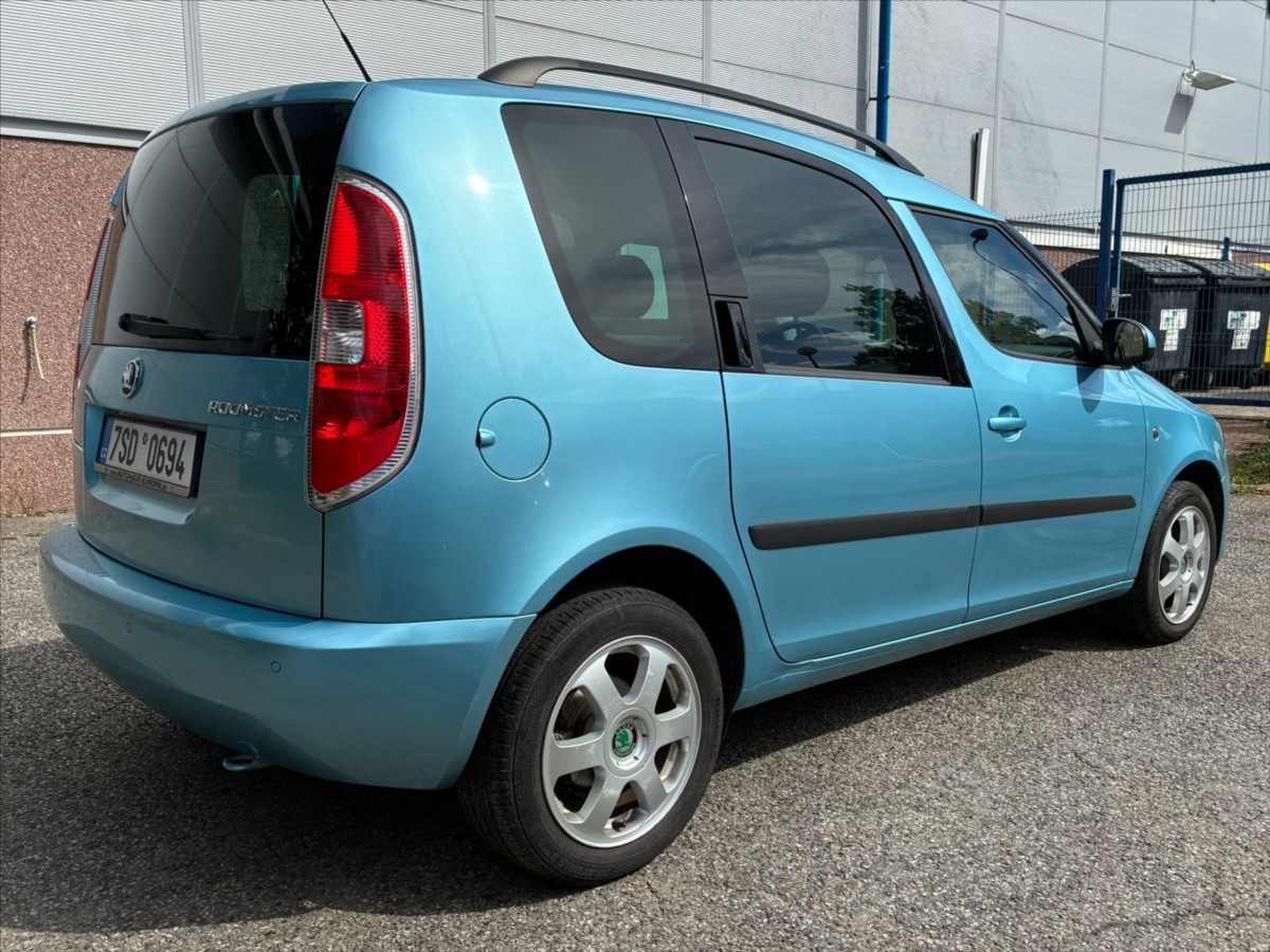 skoda-roomster-1-4-tsi-ambition-plus-edition - 3