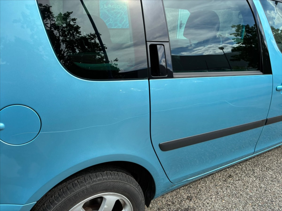 skoda-roomster-1-4-tsi-ambition-plus-edition - 4