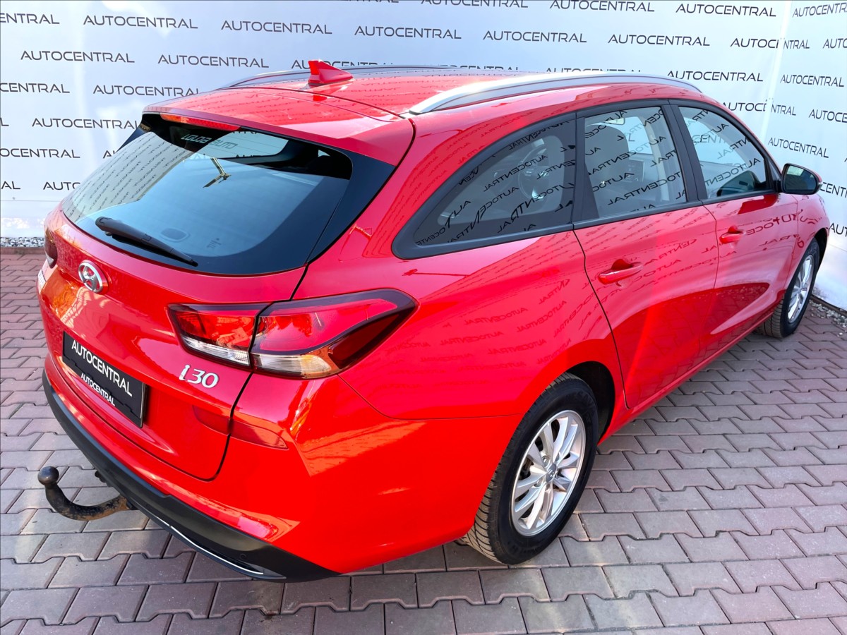hyundai-i30-1-0-t-gdi-comfort-1-maj-cr-dph - 8