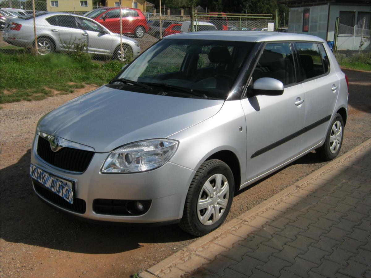 skoda-fabia-1-4 - 1