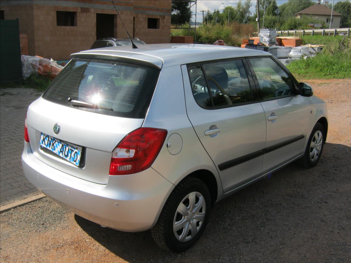 skoda-fabia-1-4 - 5