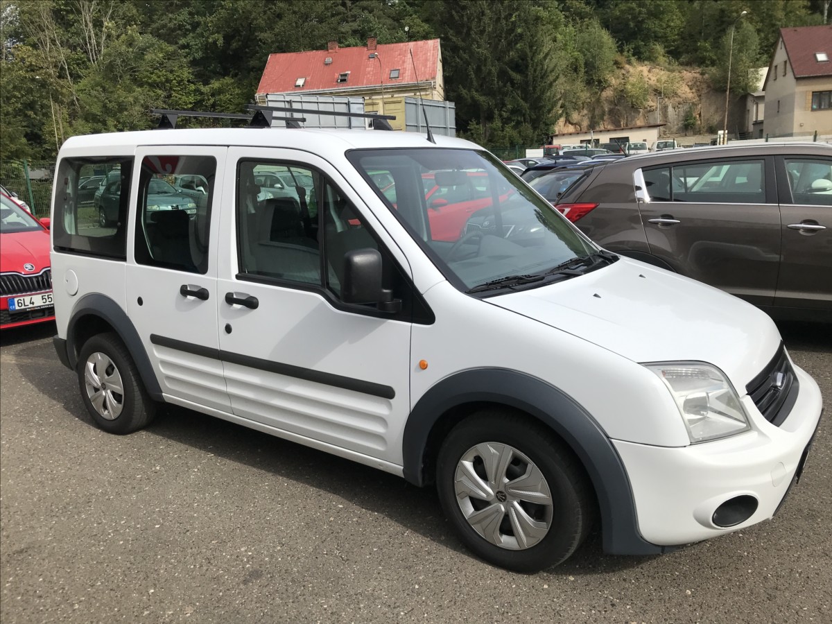 ford-tourneo-connect-1-8-tdci-66kw-4dv-5mist - 3