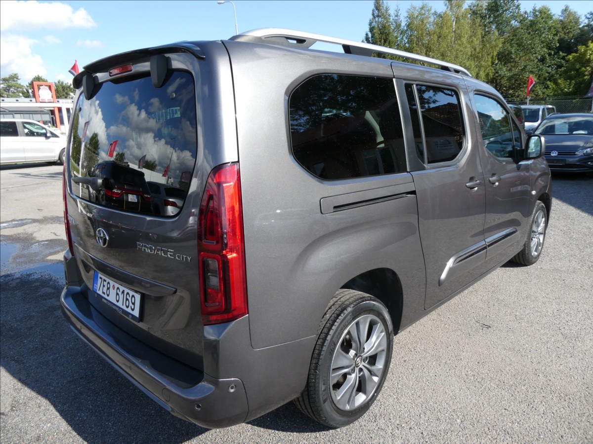 toyota-proace-city-verso-1-2-t-96kw-long-7-mist-at8-cr - 8