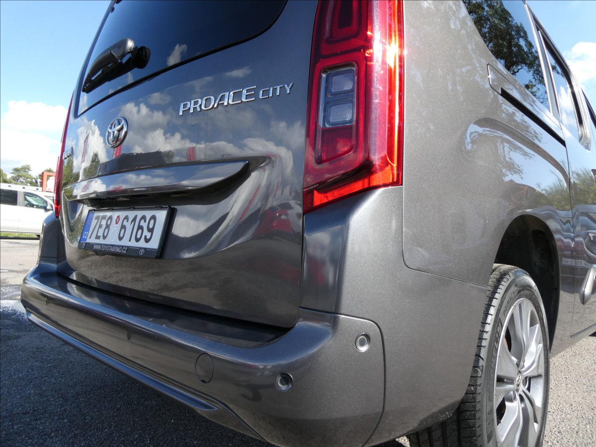 toyota-proace-city-verso-1-2-t-96kw-long-7-mist-at8-cr - 9
