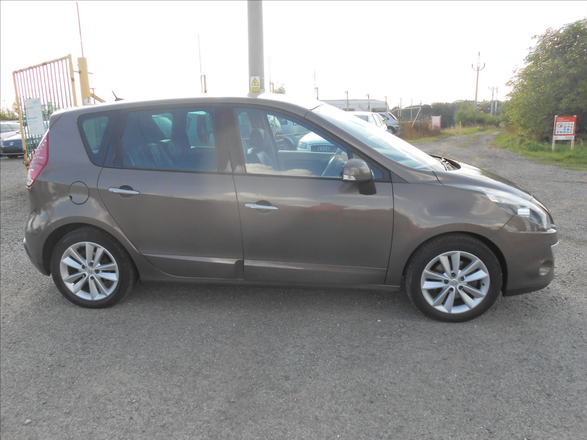 renault-scenic-1-9-dci-privileg-serviska - 2