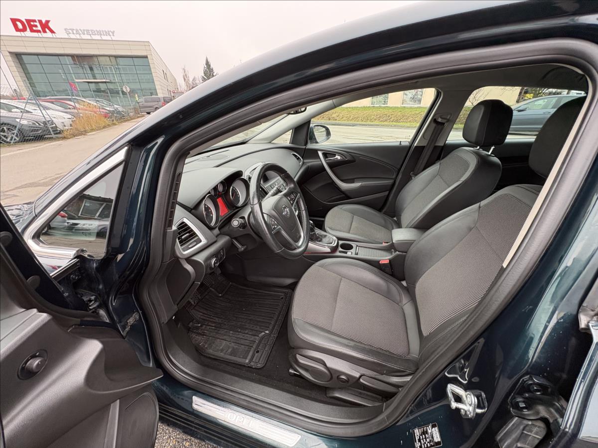 opel-astra-1-4-it-103kw-xenon-navi-vyhrev - 2