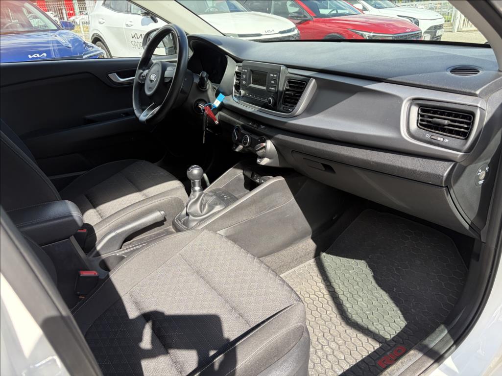 kia-rio-1-2-cvvt-62kw-comfort - 6