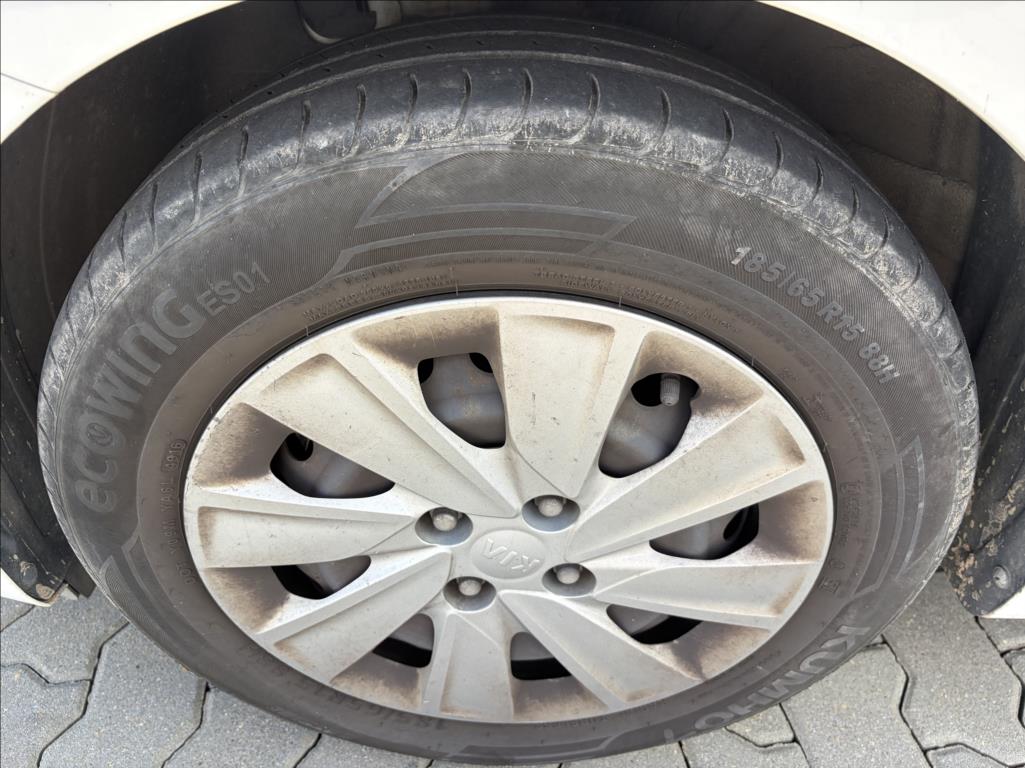 kia-rio-1-2-cvvt-62kw-comfort - 8